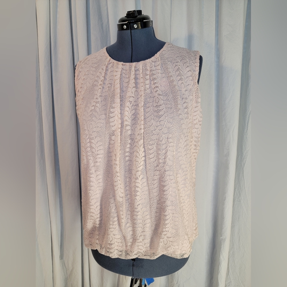 Liz Claiborne Delicate Lace Overlay Sleeveless Top - Pale Pink